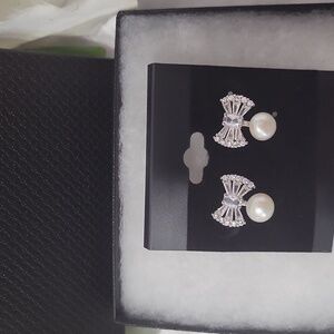 Low Start New Genuine Pearl Earrings